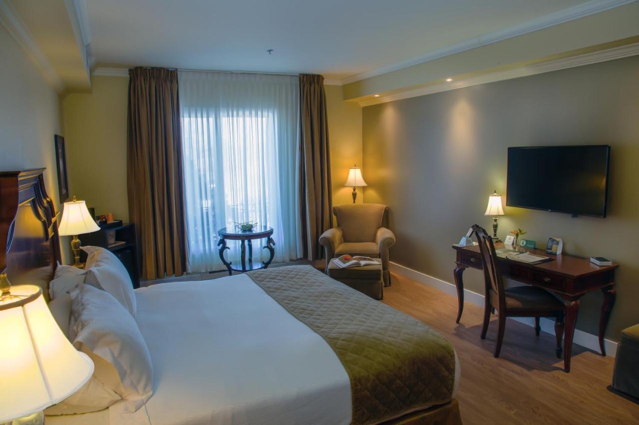 Hotel Броссар Экстерьер фото
